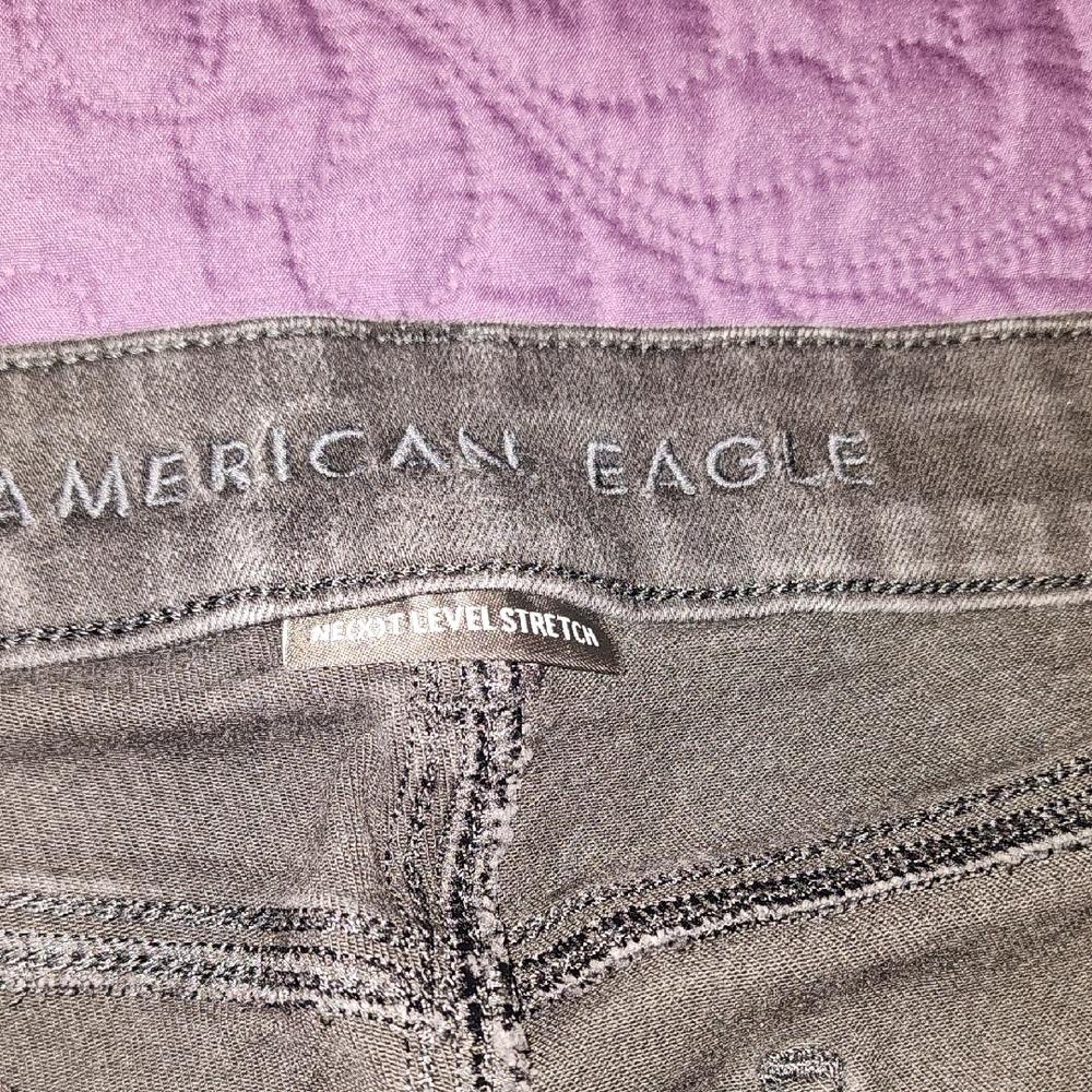 American Eagle Outfitters Women's High Rise Gray Jeans